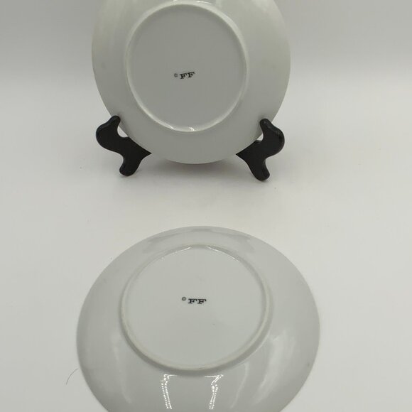 Two Piece Fitz & Floyd Swiss Polka Dot Yellow DAISY Dinner Plates 7 1/2" - Picture 2 of 3